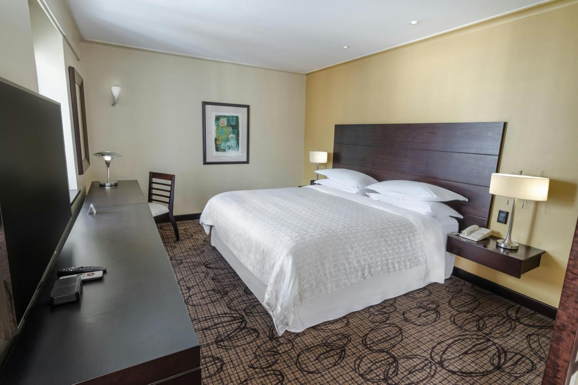 Sheraton Quito Exterior photo